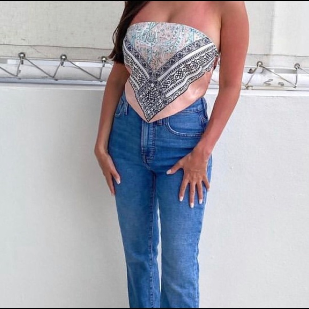 Super down Sophia Bandana Top